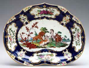 Image of Heart-Shaped Fable Dish