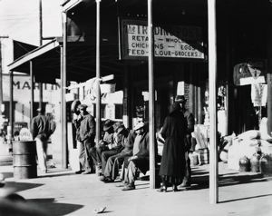 Image of Sidewalk Scene, Selma, Alabama, December 1935