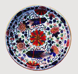 Image of Chinese Imari (Famille Verte) Dish