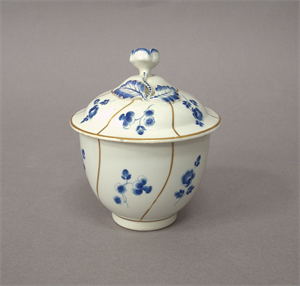 Image of Sucrier and Cover